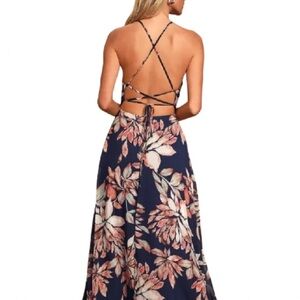 NWOT Lulus Adventure Seeker Floral Backless Maxi Dress Size Small
